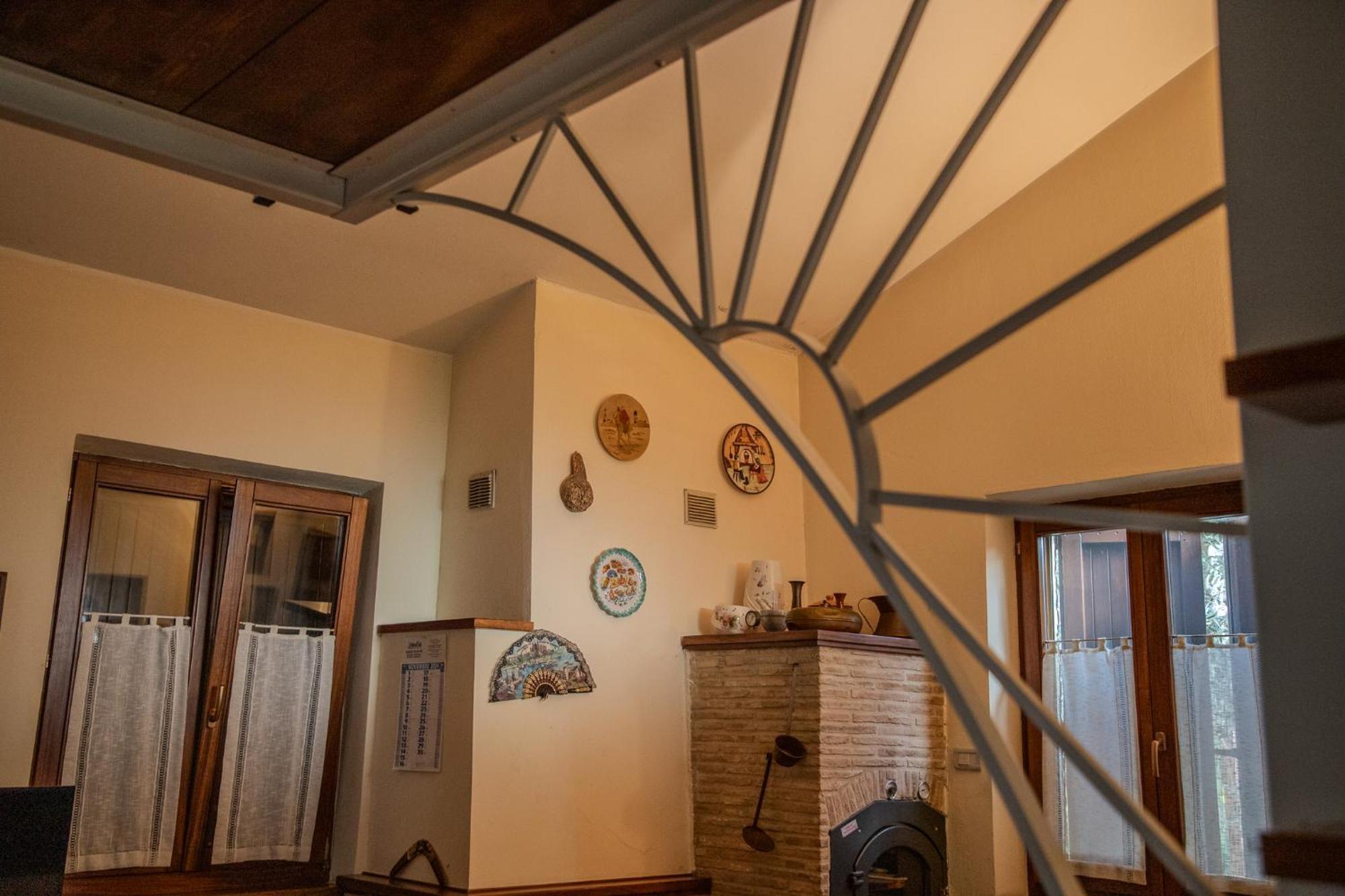 A Casa Di Lea Villa Mondavio ภายนอก รูปภาพ