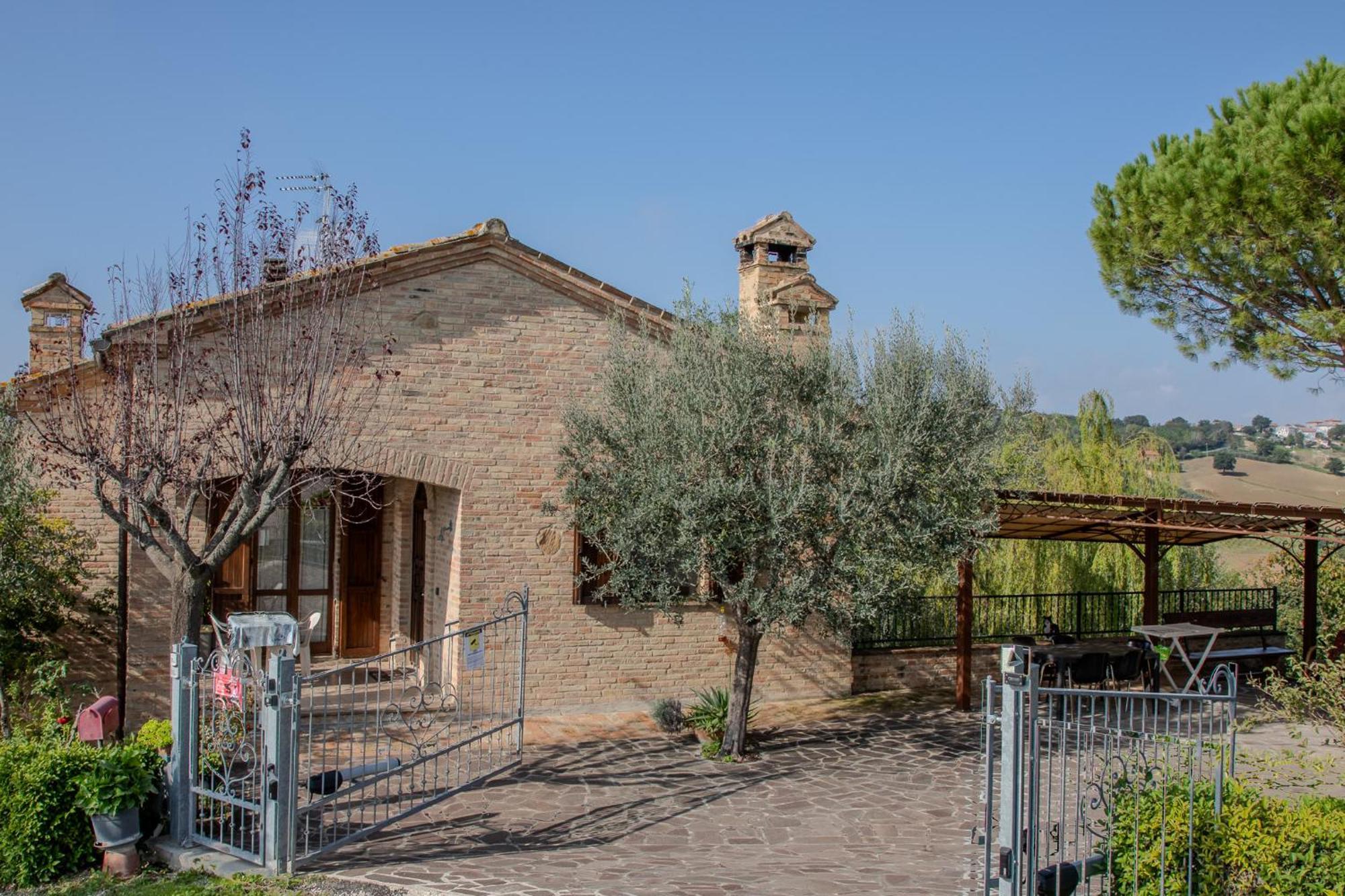A Casa Di Lea Villa Mondavio ภายนอก รูปภาพ